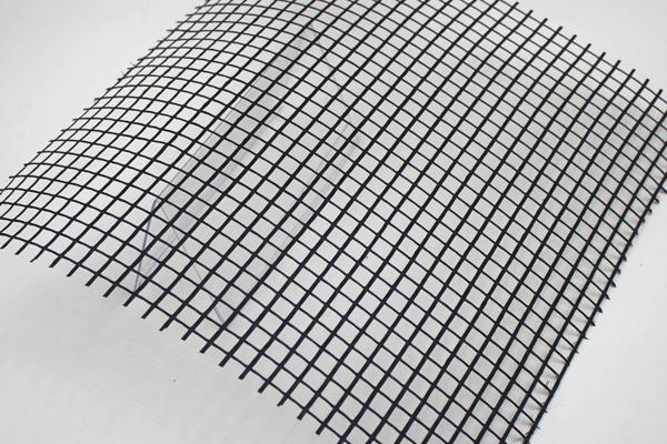 自粘型玻纖土工格柵的特點有哪些呢？  第3張