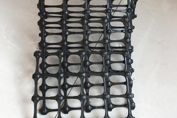 土工格柵的搭接寬度如何影響工程效果 第2張