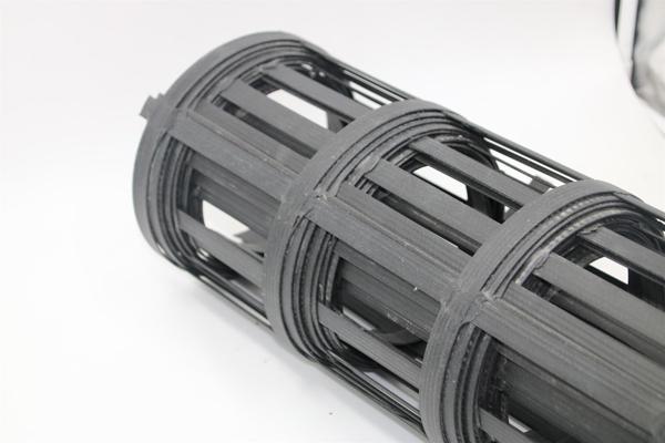 鋼塑土工格柵強(qiáng)度的影響因素解析 第2張