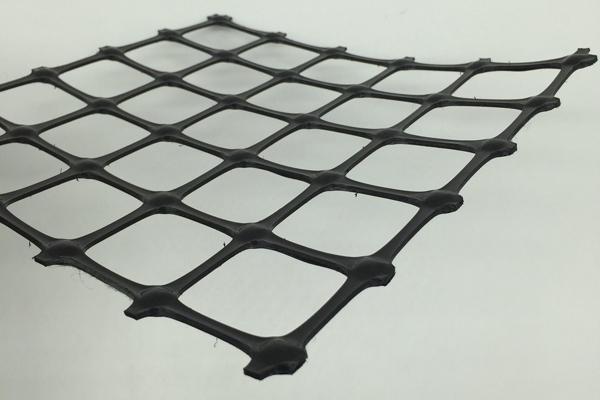 土工格柵檢測數(shù)據(jù)的影響因素解析 第3張