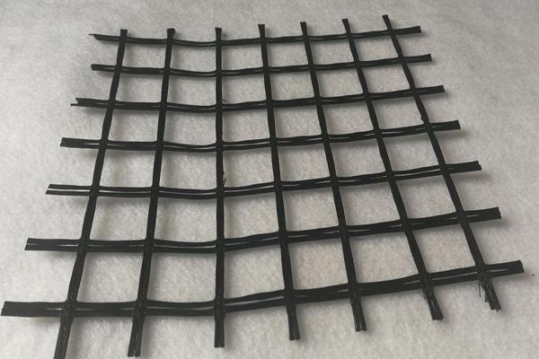 工程項(xiàng)目中土工格柵正確使用方法解析 第3張