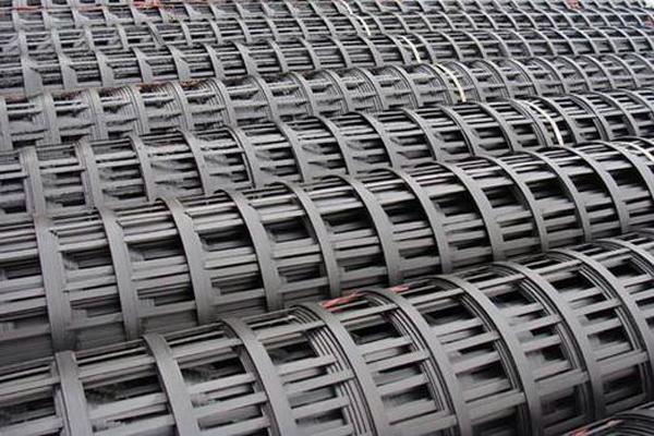 鋼塑土工格柵連接點(diǎn)分離力強(qiáng)的保障方法詳解  第2張