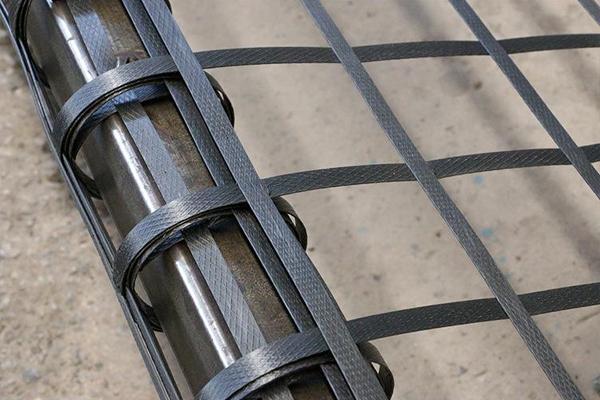鋼塑土工格柵連接點(diǎn)分離力強(qiáng)的保障方法詳解  第3張