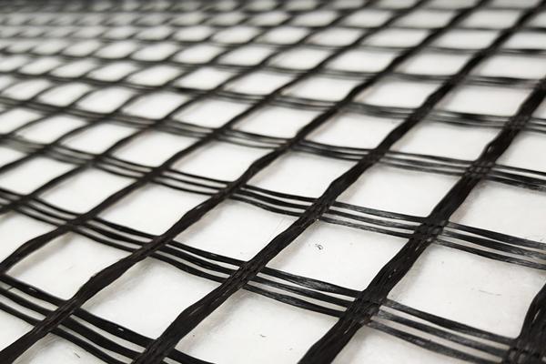 玻纖土工格柵在哪些工程中發(fā)揮重要作用？  第1張