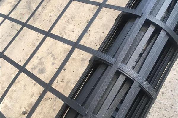 鋼塑土工格柵和玻纖土工格柵可以混用嗎？  第1張