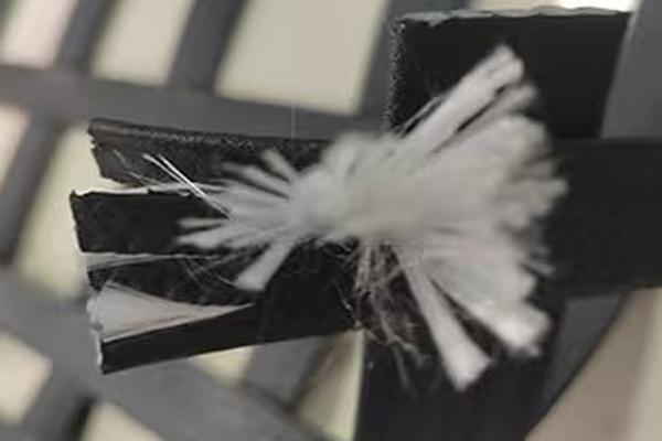 高韌性聚酯紗線集束土工格柵與雙向聚丙烯土工格柵的區(qū)別 第1張