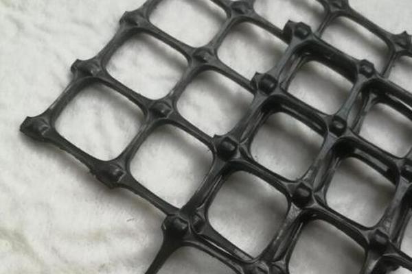 塑料土工格柵和塑料網(wǎng)的區(qū)別  第3張